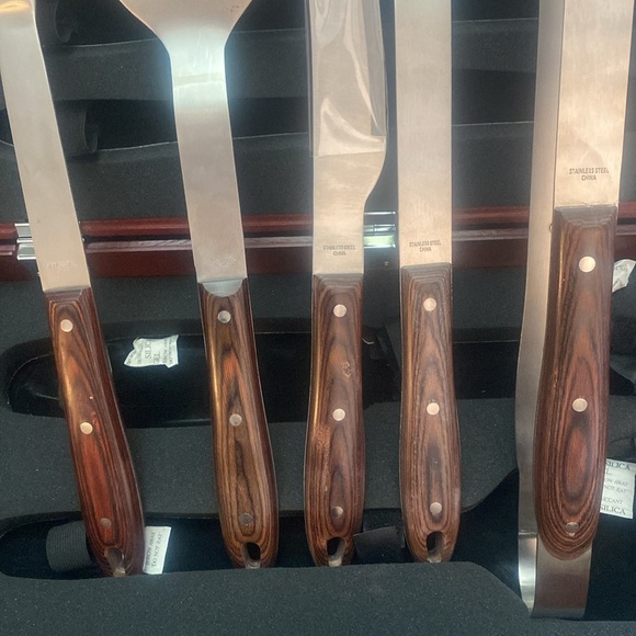 Elegant Red Wooden Case with Stainless Steel Barbecue  Tools - Picture 12 of 16